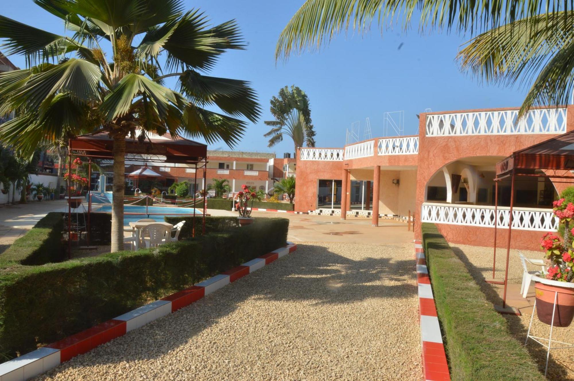 Hotel Takana Ngaparou Exterior foto